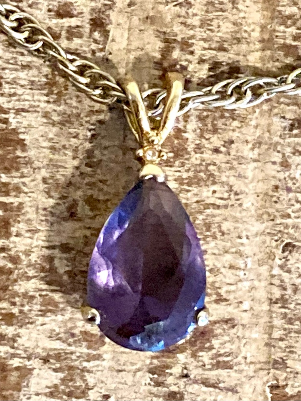Korea Teardrop Purple Pendant Necklace with Gold Tone Chain 20” Long - Picture 6 of 16